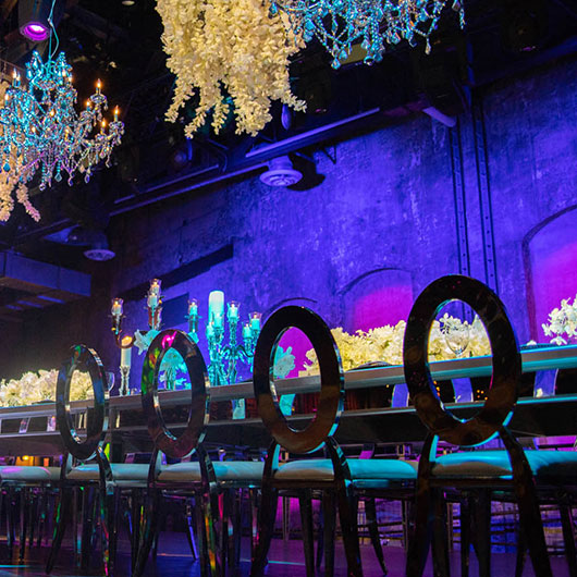 Silver Dorsia Chair - Off-White Seat Silver Dorsia Chair - Off-White Seat