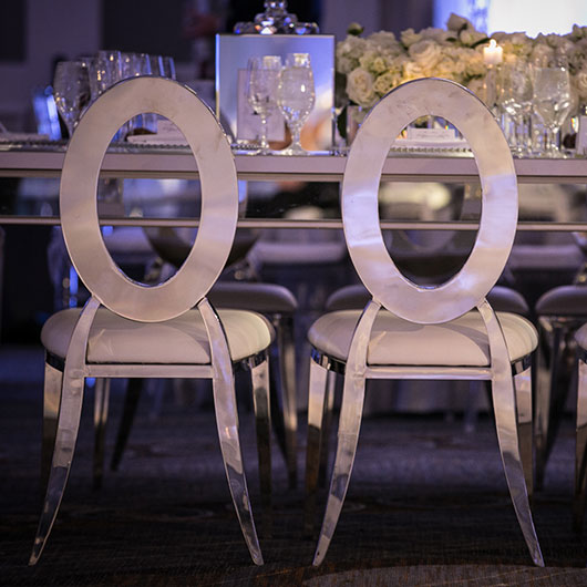 Silver Dorsia Chair - Off-White Seat Silver Dorsia Chair - Off-White Seat