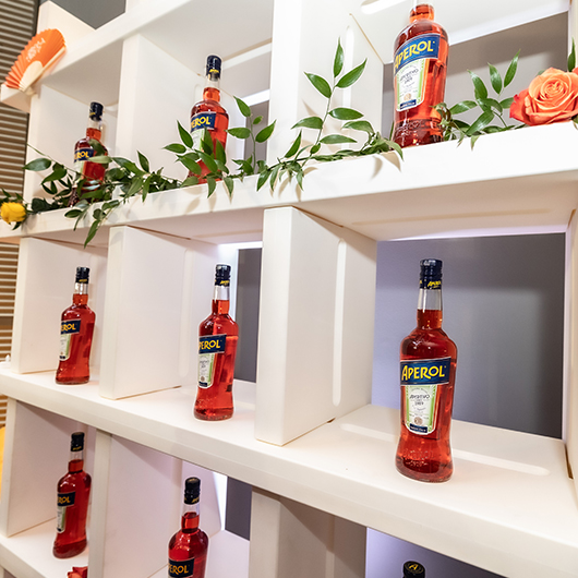 Grid Bar Back - White