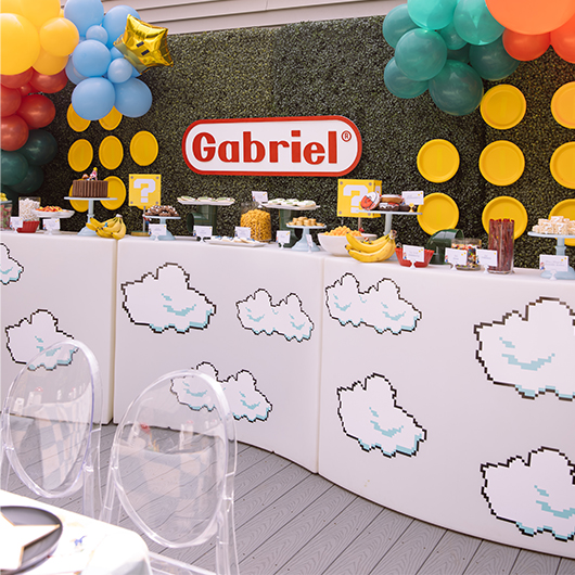 Snack Bar 65" Section