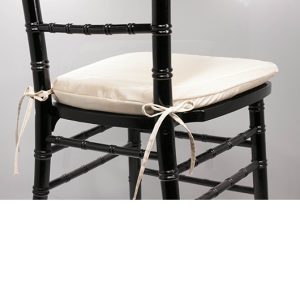 Shell Beige Chiavari Cushion
