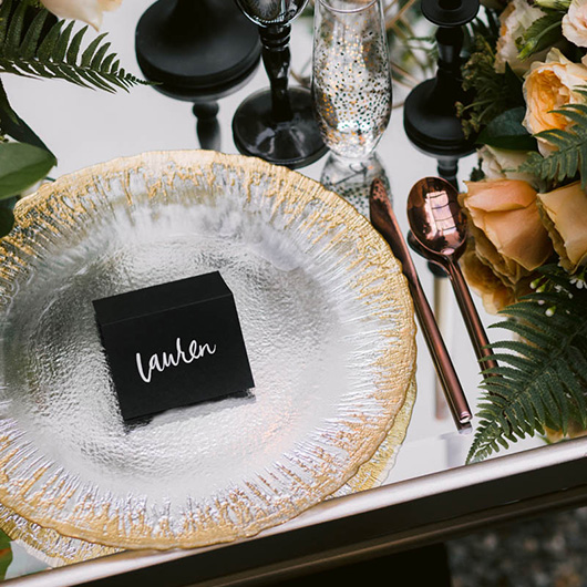 Alchemy Gold Charger