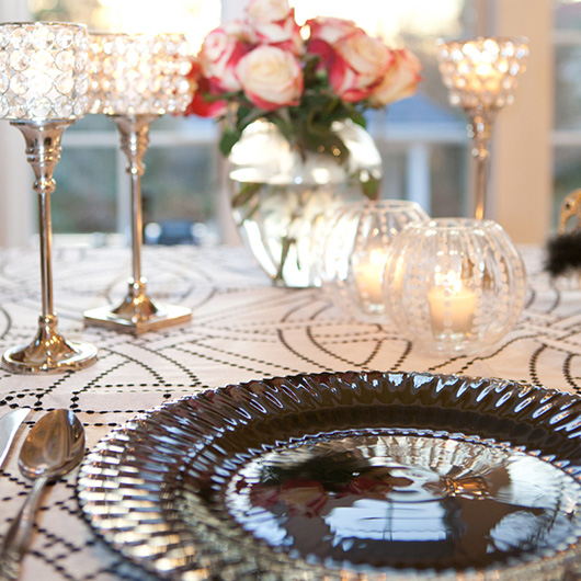 Glamour Black Charger