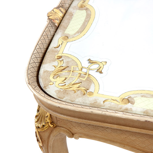 Vintage Mirror Top Gilt Coffee Table (1) Vintage Mirror Top Gilt Coffee Table (1)