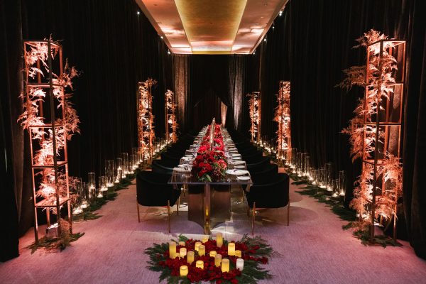 Eden Floral Column 96"