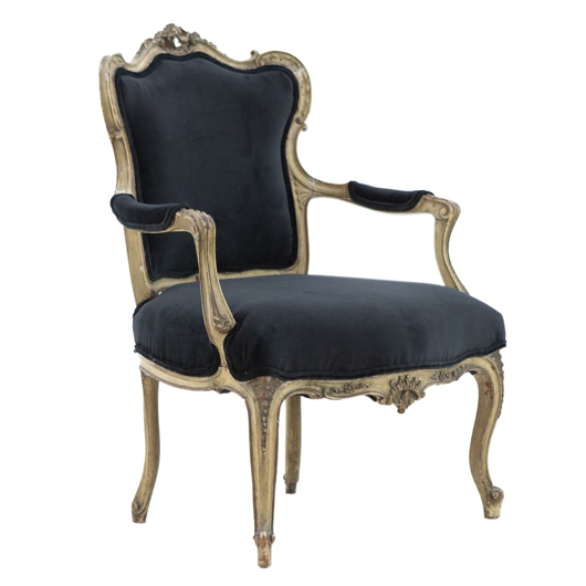 Antique Crown Armchair (2) Antique Crown Armchair (2)