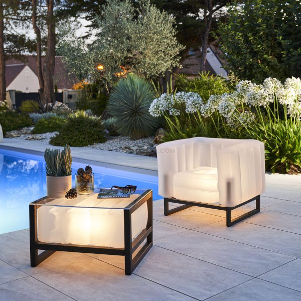 Gallery Loveseat - Frosted White - LED Gallery Loveseat - Frosted White - LED