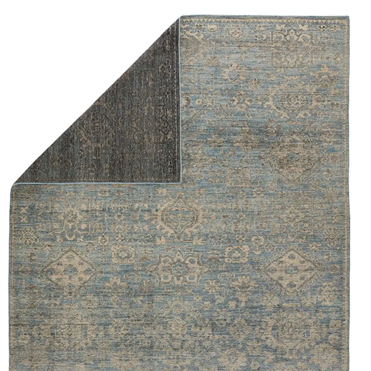 Old World Rug - 8.5' x 11.5' (2) Old World Rug - 8.5' x 11.5' (2)