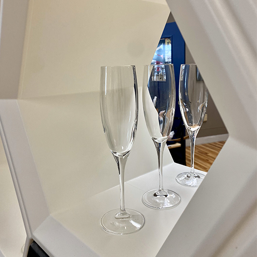 Hexagon Stackable Bar Back - White