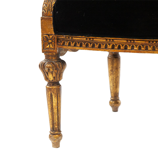 Chow End Table - Ebony (2) Chow End Table - Ebony (2)