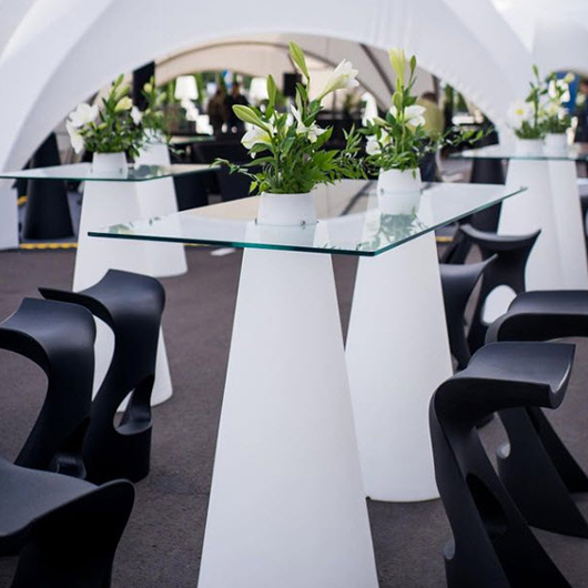 Martini Community Table - Black