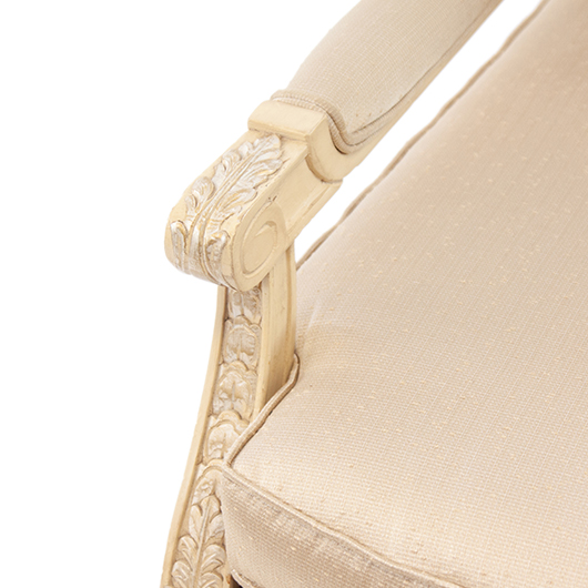 Vintage Oversized Marquise Armchair (2) Vintage Oversized Marquise Armchair (2)