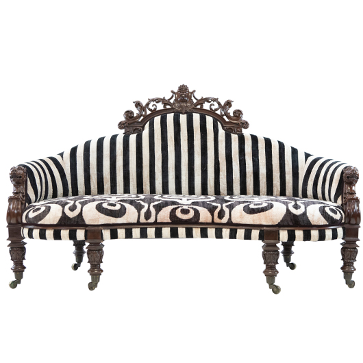 Antique Lion's Head Sofa (1)