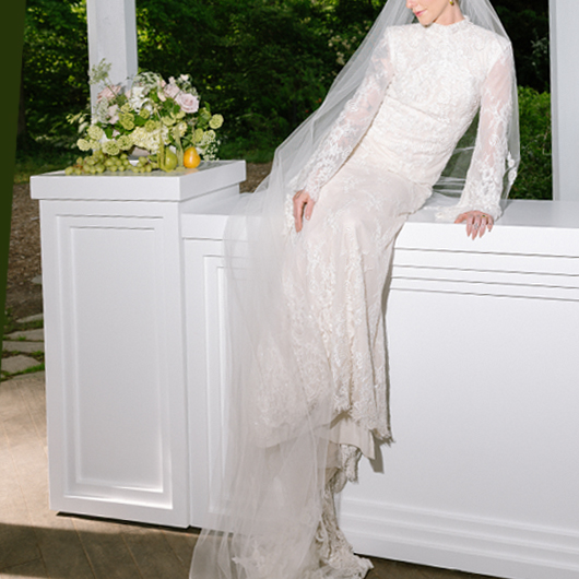 Julien Bar + Columns